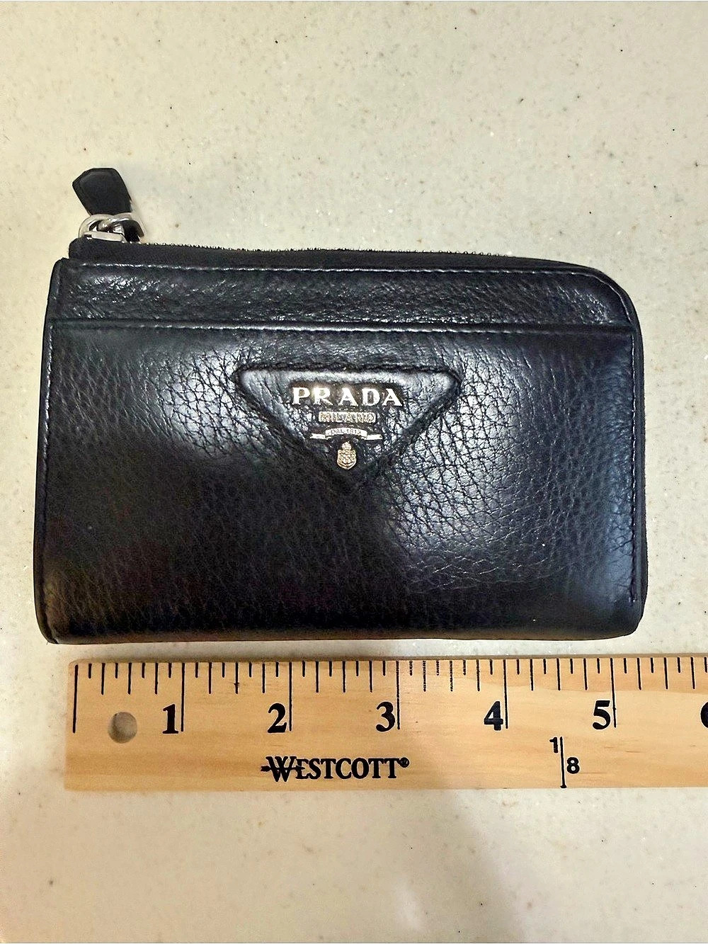 Prada Vitello Daino Zip Coin Purse Card Holder Black